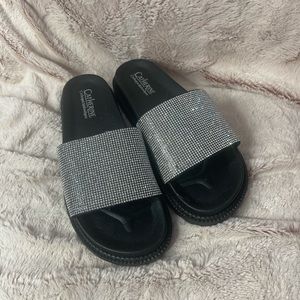 Catherine’s bling slides